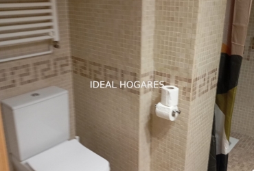 Vivienda-Piso-Ubicación inmejorable junto a Plaza Urqu 50