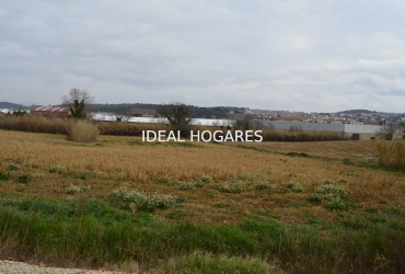 Terreno y solar-Solar urbano-Exclusivo en el Casco Urbano de Cruïlles 4