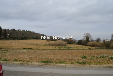 Terreno y solar-Solar urbano-Exclusivo en el Casco Urbano de Cruïlles 9