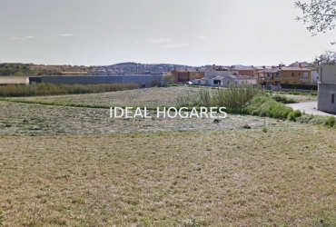 Terreno y solar-Solar urbano-Exclusivo en el Casco Urbano de Cruïlles 23