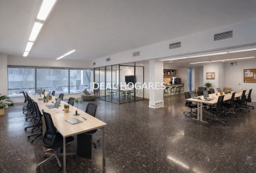 Oficina-Oficina-ACTIVO PARA EXPLOTACIÓN PROFESIONAL EN SANT ANTONI · BARCELONA