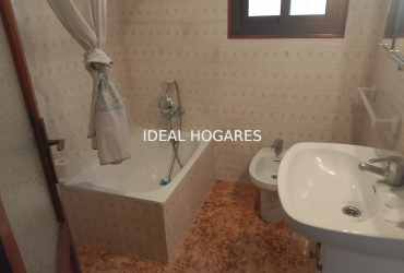 Vivienda-Casa Adosada-Gran casa con un patio de 90m, dos plant 5