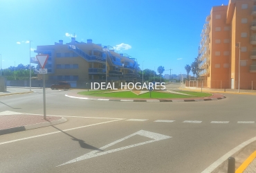 Vivienda-Apartamento-Piso reformado con piscina y ascensor a  9