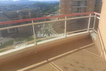 Vivienda-Apartamento-Piso reformado con piscina y ascensor a  19