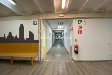 Local comercial-Local comercial-LOCAL COMERCIAL EN CALLE PADUA / LESSEPS 4