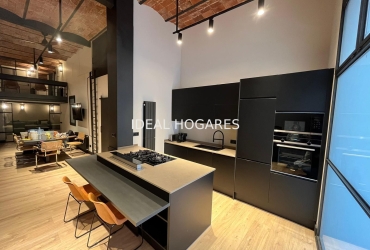 Vivienda-Piso-Piso en venta en Vila de Gràcia, LOFT de 4