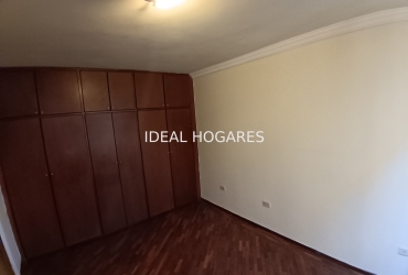 Vivienda-Casa Adosada-Casa de venta 266m2 en Quito y 6 dormito 14