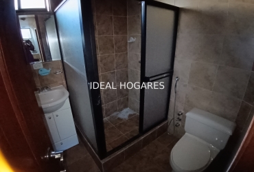 Vivienda-Casa Adosada-Casa de venta 266m2 en Quito y 6 dormito 18