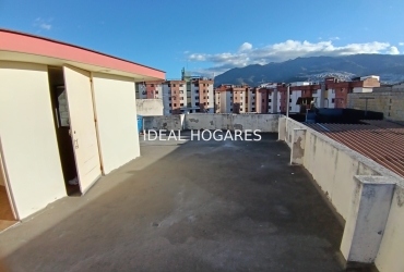 Vivienda-Casa Adosada-Casa de venta 266m2 en Quito y 6 dormito 23
