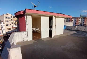 Vivienda-Casa Adosada-Casa de venta 266m2 en Quito y 6 dormito 21