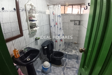 Inversión-Vivienda  con inquilinos-Vendo 3 propiedades en un solo terreno  5