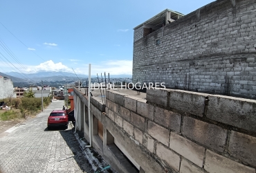 Inversión-Vivienda  con inquilinos-Vendo 3 propiedades en un solo terreno  25