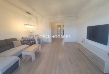 Vivienda-Piso-Piso luminoso  con terraza y trastero en 12