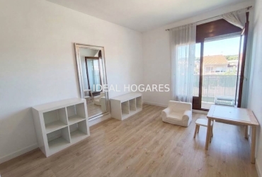 Vivienda-Piso-Piso luminoso  con terraza y trastero en 10