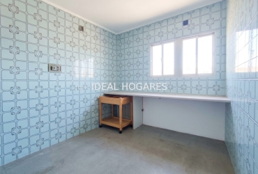 Vivienda-Piso-Piso luminoso  con terraza y trastero en 21