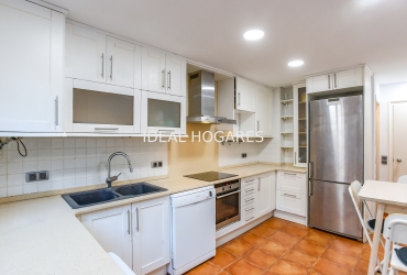 Vivienda-Casa Adosada-Casa adosada a la venta en Vallpineda Sa 13