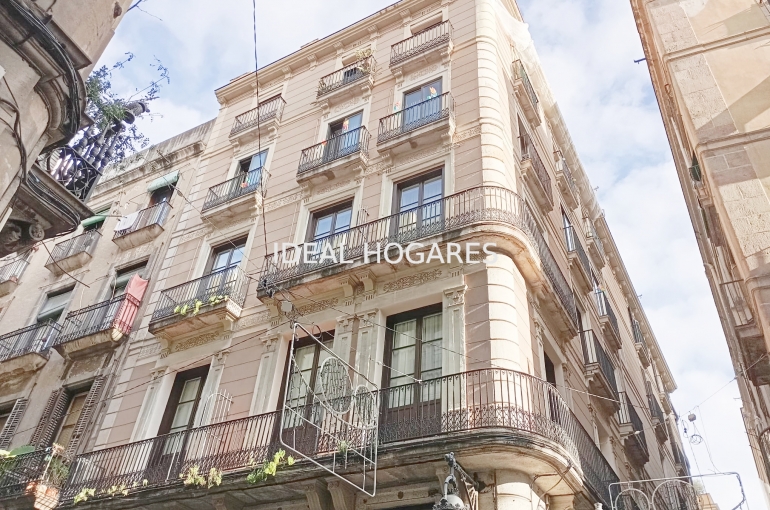 Vivienda-Piso-Espectacular finca regia esquinera junto 1