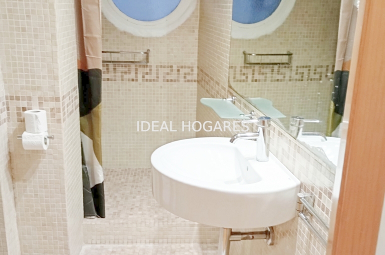 Vivienda-Piso-Ubicación inmejorable junto a Plaza Urqu 14