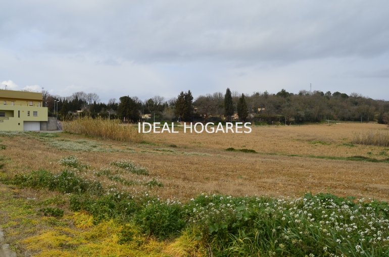 Terreno y solar-Solar urbano-Exclusivo en el Casco Urbano de Cruïlles 10