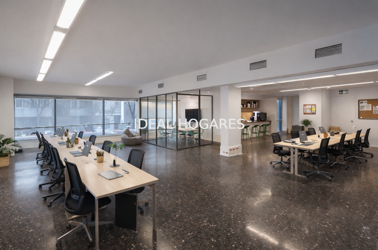 Oficina-Oficina-ACTIVO PARA EXPLOTACIÓN PROFESIONAL EN S 1