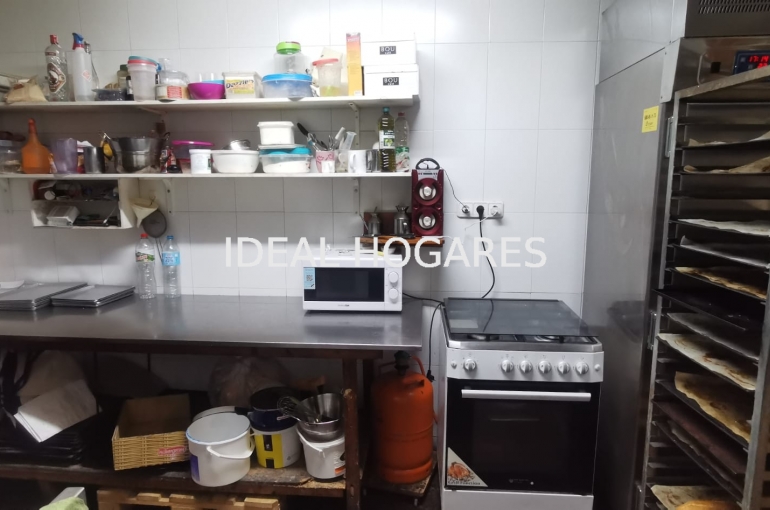 Negocio-Tienda-TRASPASO PANADERIA CON LICENCIA DE OBRAD 10