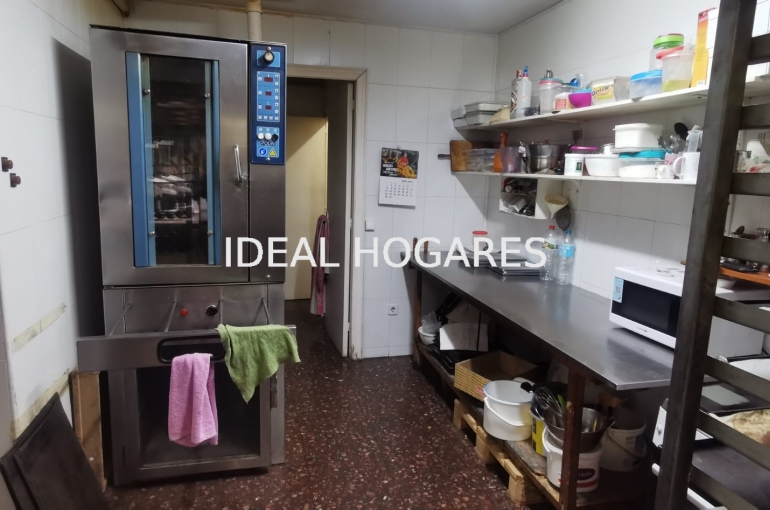 Negocio-Tienda-TRASPASO PANADERIA CON LICENCIA DE OBRAD 16