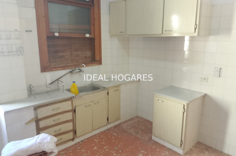 Vivienda-Casa Adosada-Gran casa con un patio de 90m, dos plant 1