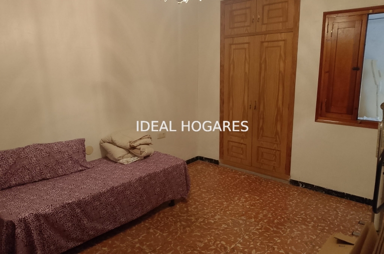 Vivienda-Casa Adosada-Gran casa con un patio de 90m, dos plant 8