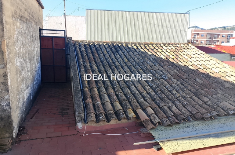 Vivienda-Casa Adosada-Gran casa con un patio de 90m, dos plant 16