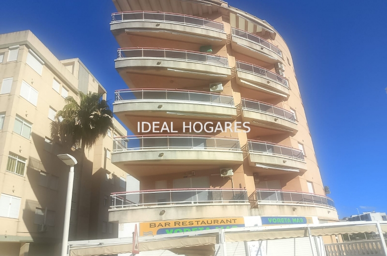 Vivienda-Apartamento-Piso reformado con piscina y ascensor a  13