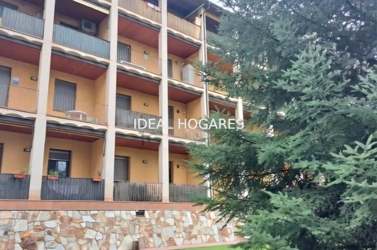 Vivienda-Piso-EXCLUSIVO DÚPLEX DE DISEÑO EN BERGA · EL 1