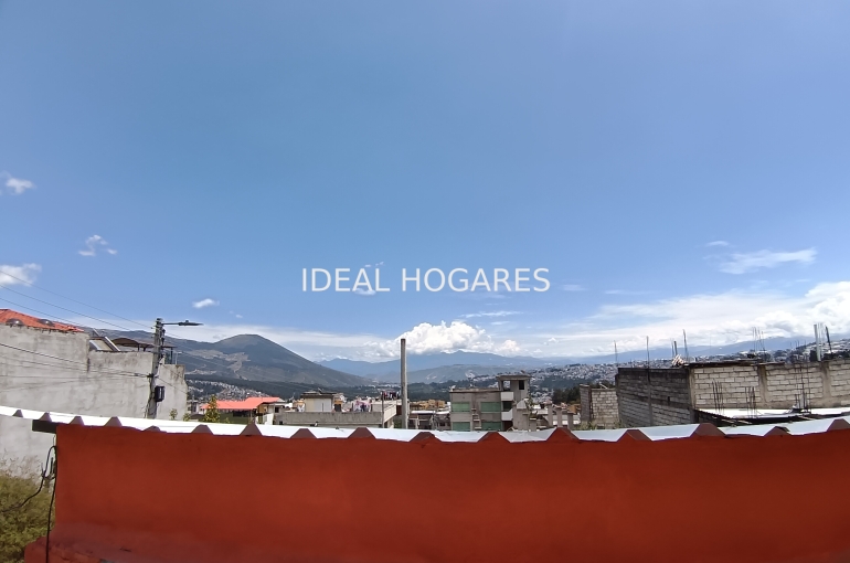 Inversión-Vivienda  con inquilinos-Vendo 3 propiedades en un solo terreno  11