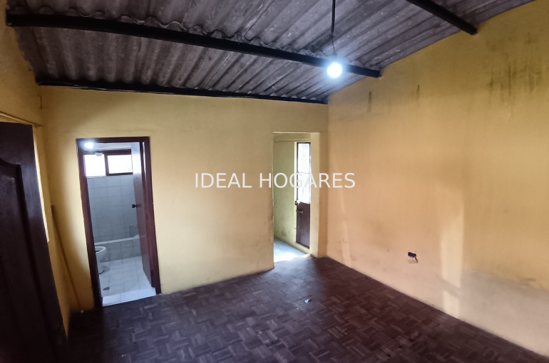 Inversión-Vivienda  con inquilinos-Vendo 3 propiedades en un solo terreno  35