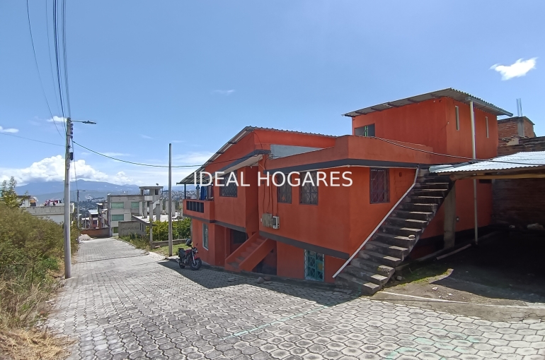 Inversión-Vivienda  con inquilinos-Vendo 3 propiedades en un solo terreno  2