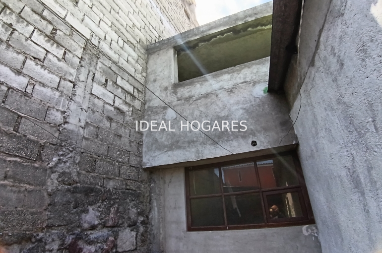 Inversión-Vivienda  con inquilinos-Vendo 3 propiedades en un solo terreno  33