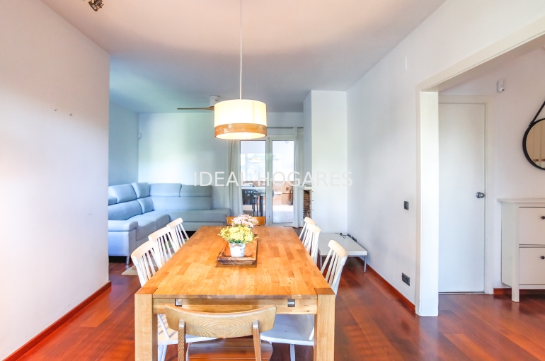 Vivienda-Casa Adosada-Casa adosada a la venta en Vallpineda Sa 5