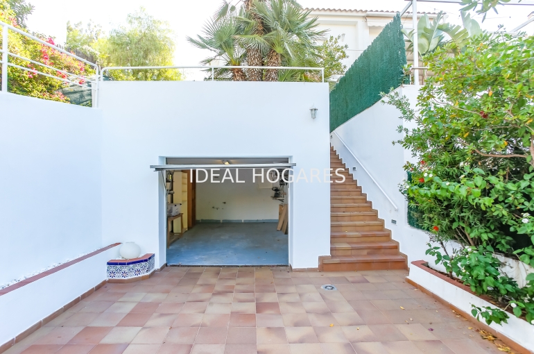 Vivienda-Casa Adosada-Casa adosada a la venta en Vallpineda Sa 41
