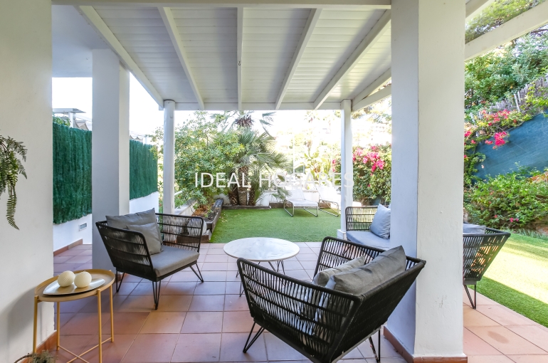 Vivienda-Casa Adosada-Casa adosada a la venta en Vallpineda Sa 39