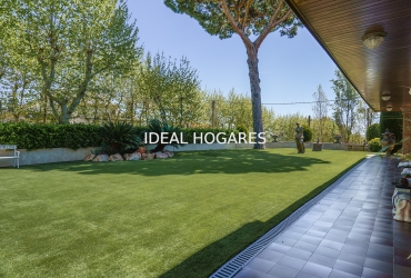 Vivienda-Casa-VILLA DE ESTILO INGLÉS EN TIANA, DONDE E 12