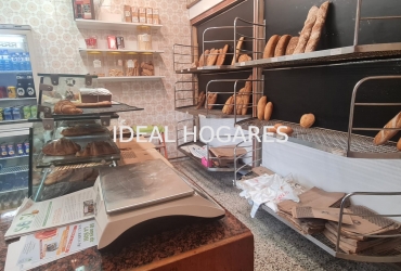 Negocio-Otros negocios-PANADERIA Y PASTELERÍA EN PLENA CIUTAT V 2