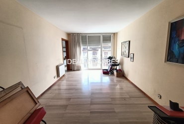 Vivienda-Piso-PISO LUMINOSO CON ORIENTACIÓN SUR JUNTO  2