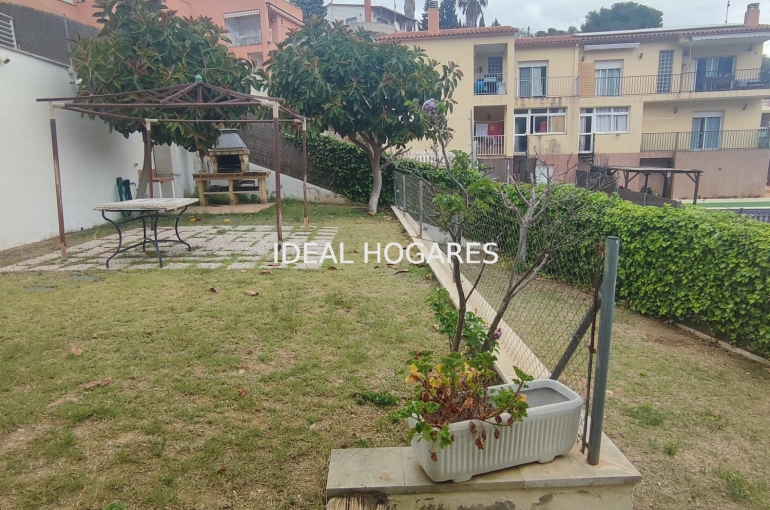 Vivienda-Casa-CHALET EN VENTA EN SEGUR DE CALAFELL 28