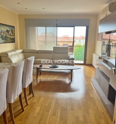 Vivienda-Piso-AMPLIO Y LUMINOSO PISO CON ASCENSOR EN A 1