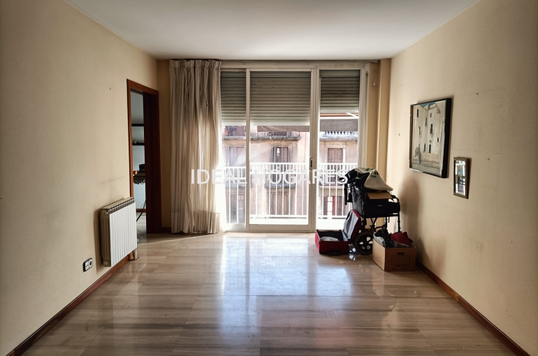 Vivienda-Piso-PISO LUMINOSO CON ORIENTACIÓN SUR JUNTO  1