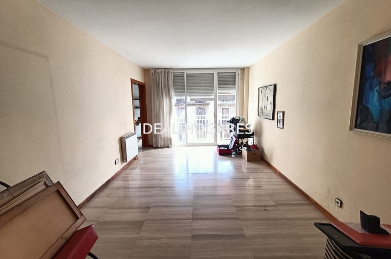 Vivienda-Piso-PISO LUMINOSO CON ORIENTACIÓN SUR JUNTO  2