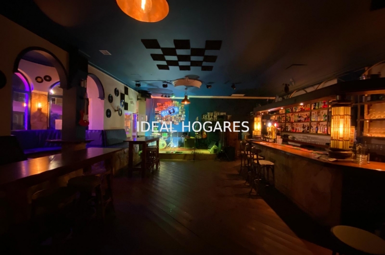 Negocio-Bar-BAR DE COPAS CON AMPLIA TERRAZA EN EL PU 14