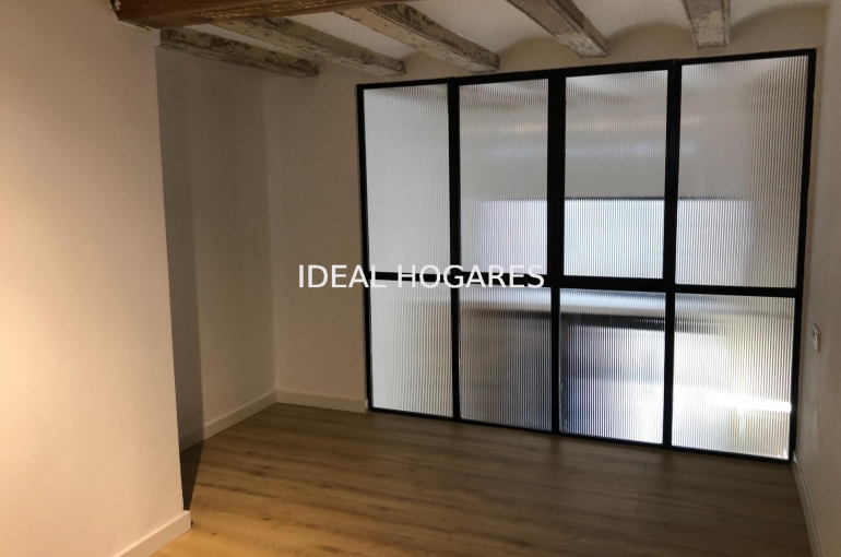 Vivienda-Piso-PISO EN VENTA EN CALLE SANTA ELENA – INV 1